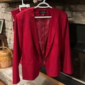 Evan-Picone red suit and skirt size 14